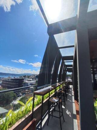 Golden Palace Hotel Batu Merah Экстерьер фото